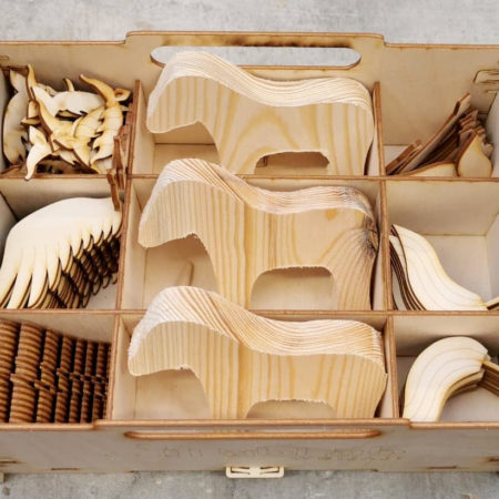 zdjęcie drewnianych materiałów do składania koników